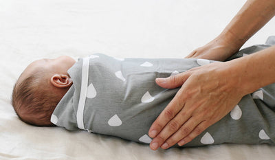 How to Swaddle a Newborn (Video + Step by Step)