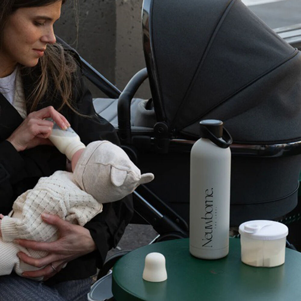 Neuwborne Formula Dispenser With Four Compartments