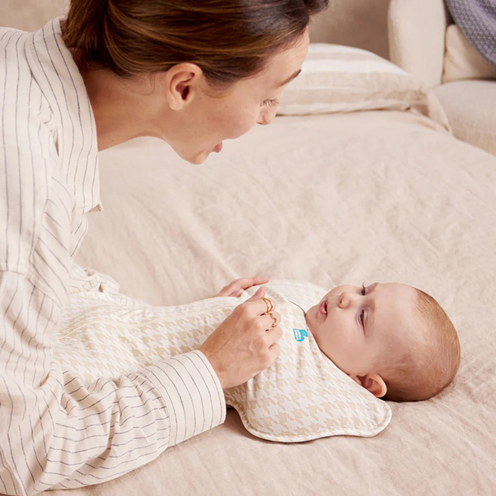 Newborn Sleep Foundations: What’s Normal, What’s Not & How to Let Go of the Pressure.