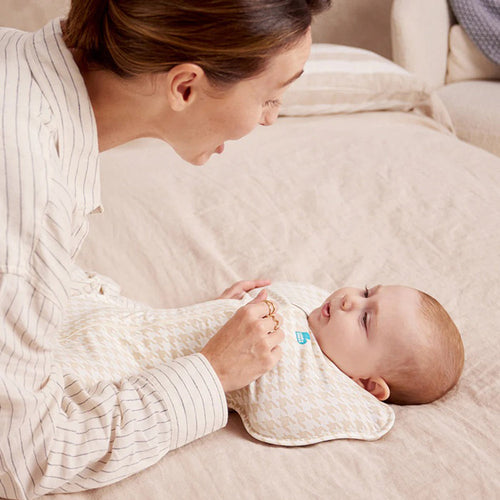 Newborn Sleep Foundations: What’s Normal, What’s Not & How to Let Go of the Pressure.