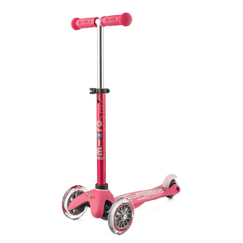 Micro Mini Deluxe Scooter