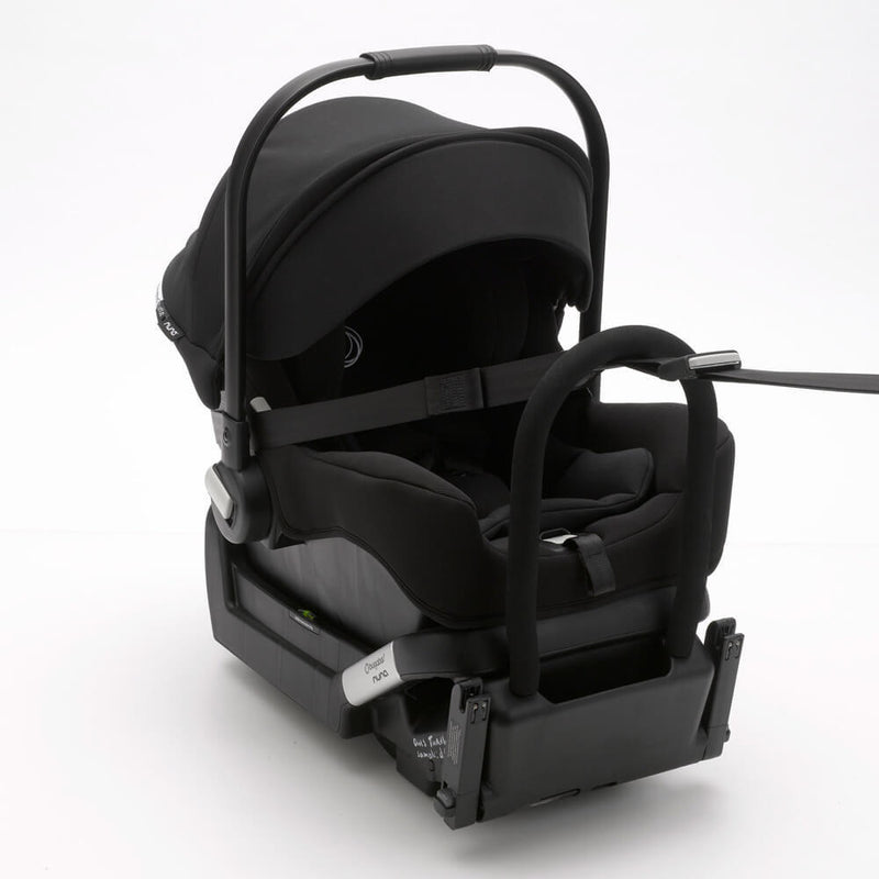 Bugaboo Cub Pram + Bugaboo Turtle Capsule Bundle