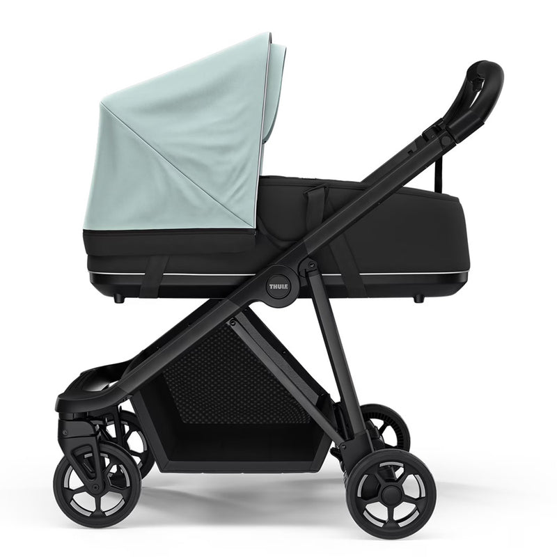 Thule Shine Stroller + Thule Bassinet