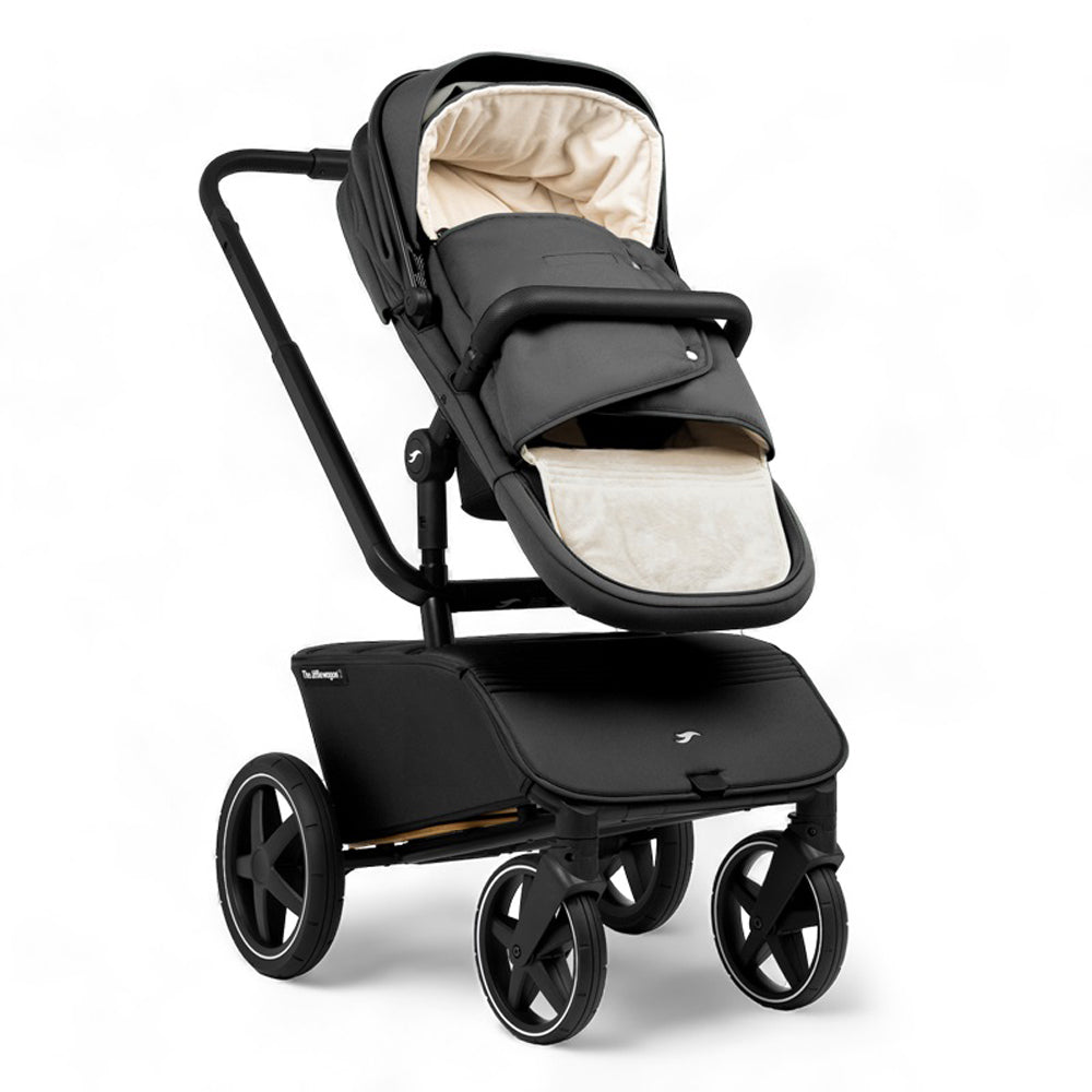 The Jiffle Footmuff Black