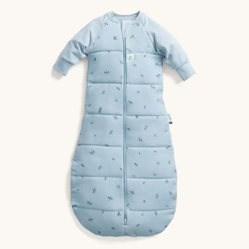 The ErgoPouch 2.5 Tog Jersey Sleeping Bag With Sleeves Dragonflies is a light blue, long-sleeved sleeping bag featuring dragonfly prints and a front zipper, designed to keep your baby cozy and safe all night.