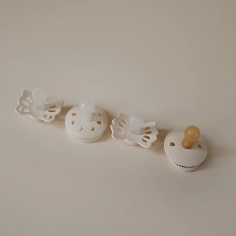 Frigg 1st Dummies Set Cream Butterfly Rope Moon Phase Night Lucky