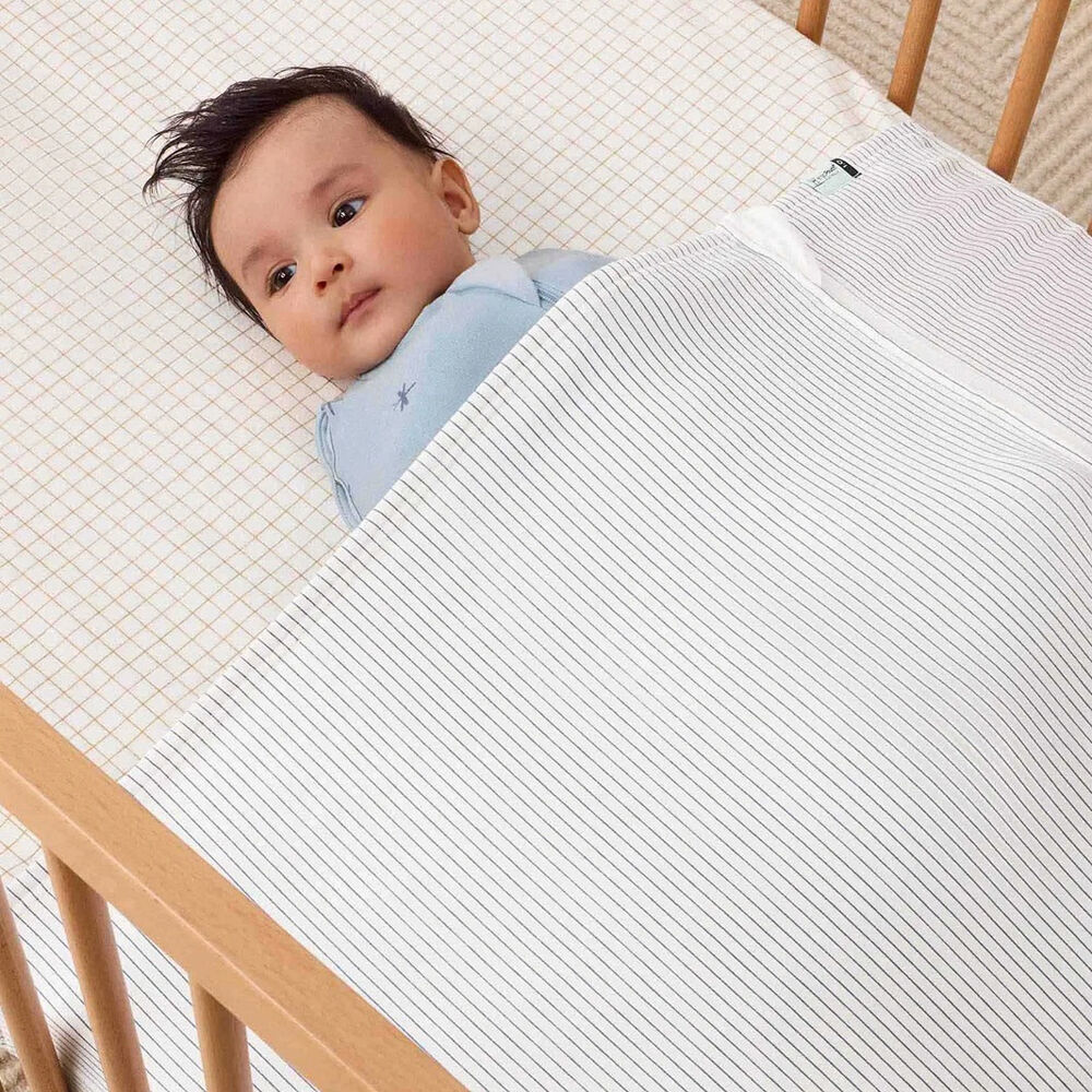 ErgoPouch Hug Me Cot Blanket 1.0/2.5 Tog Midnight Stripe