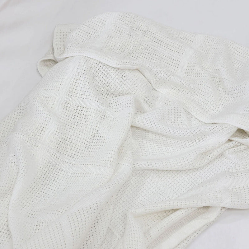 Bubba Blue Bamboo White Cellular Cot Blanket