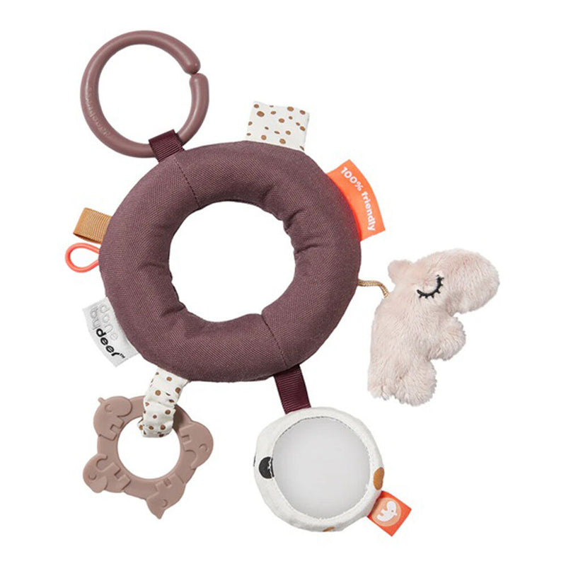 The Done By Deer Activity Ring Deer Friends Powder by Done By Deer features soft tags, an animal plush, teething ring, mirror, and a clip for hanging. Mostly brown with cream and orange, it's ideal for playtime and soothing your baby.