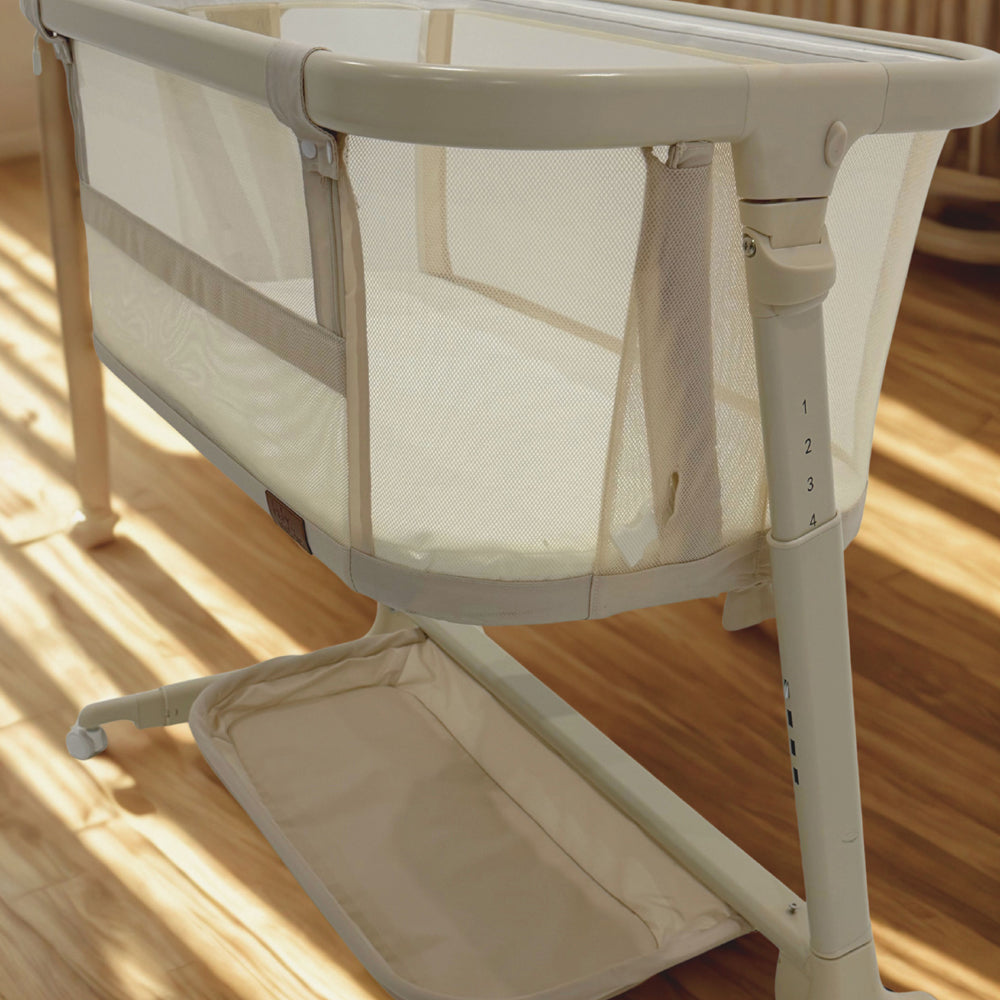 Baby Studio Dream Glider Bassinet