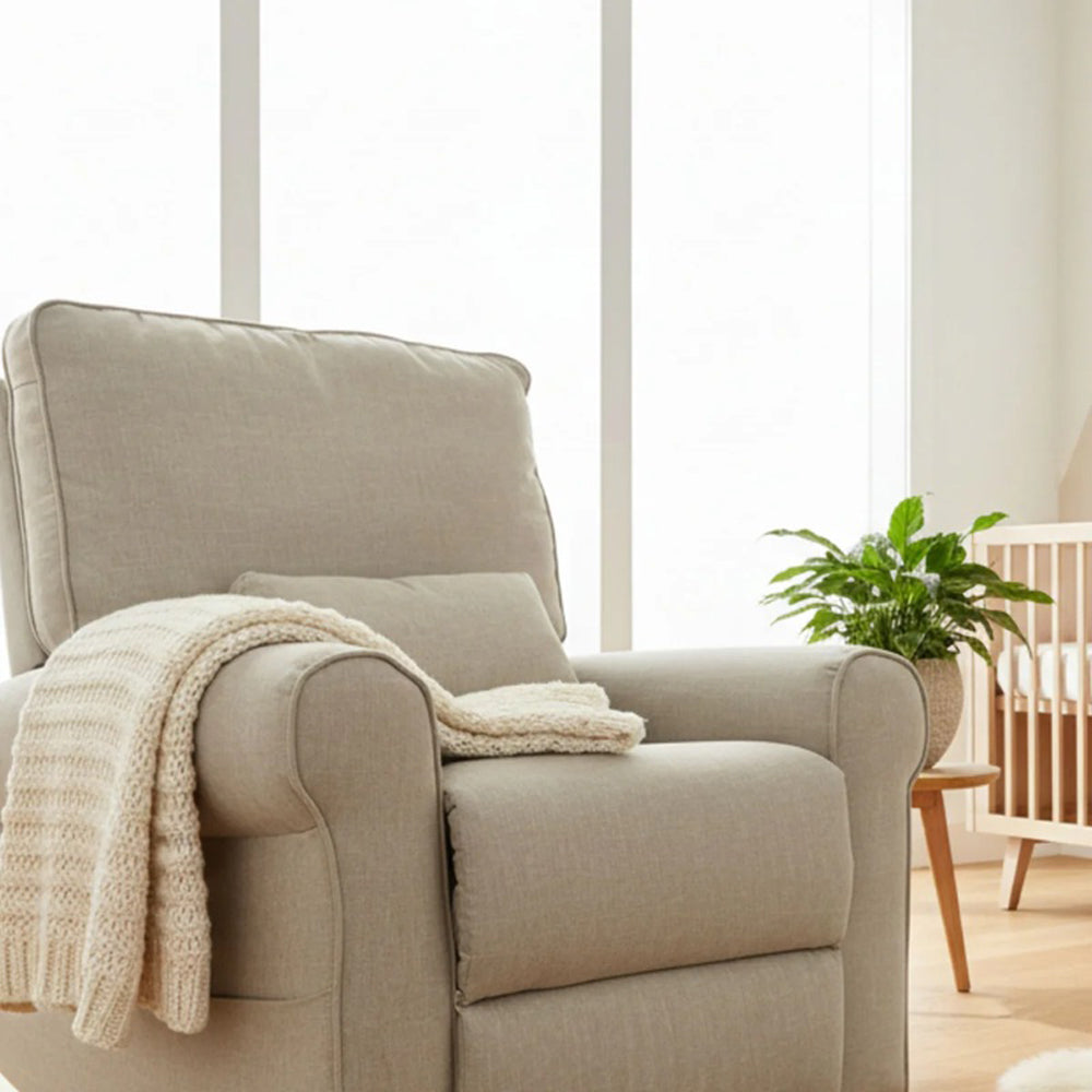 Baby Studio Electronic Recliner