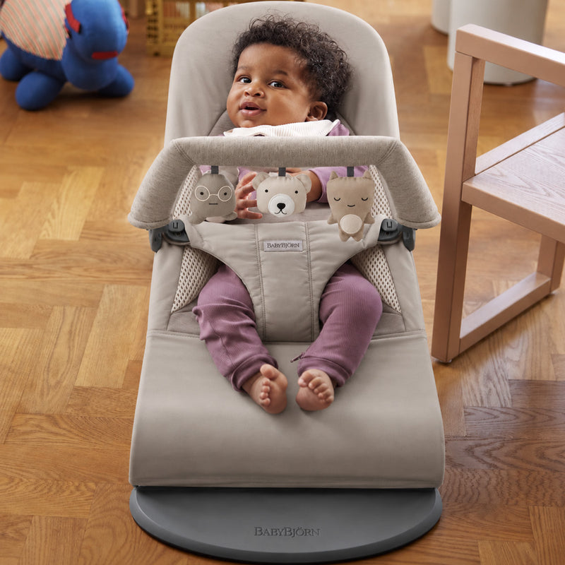 BabyBjorn Bouncer Balance Soft Woven-Jersey Tri-Fabric Sand Grey & Toy Bar Bundle