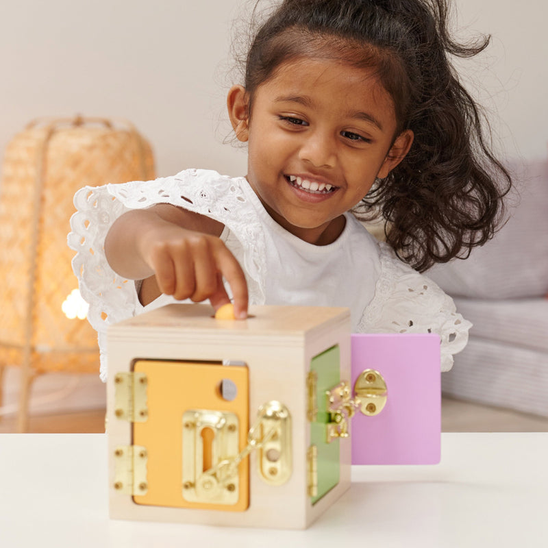 Bubble Montessori by Eichhorn Lock Cube