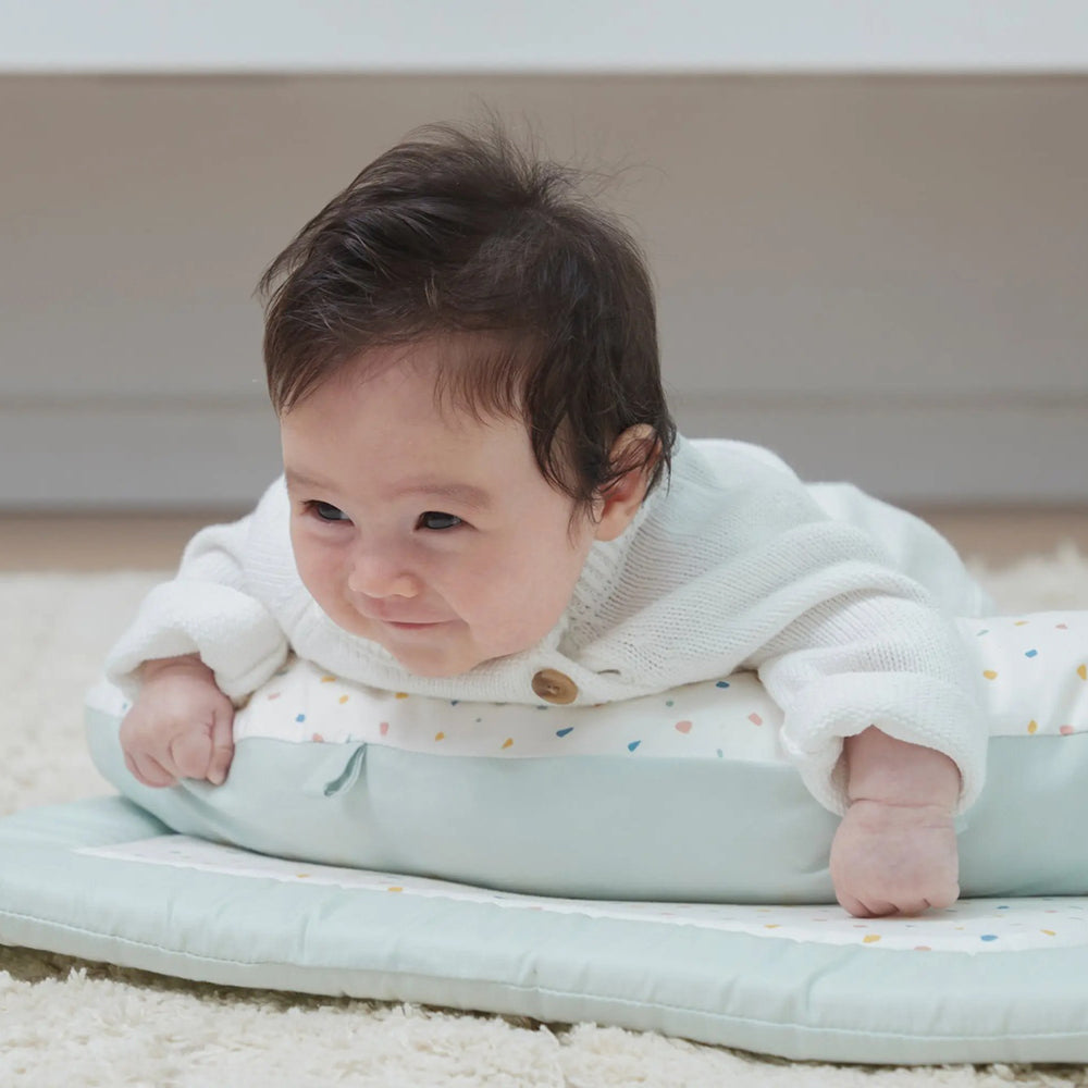 ClevaMama Newborn Tummy Time Mat