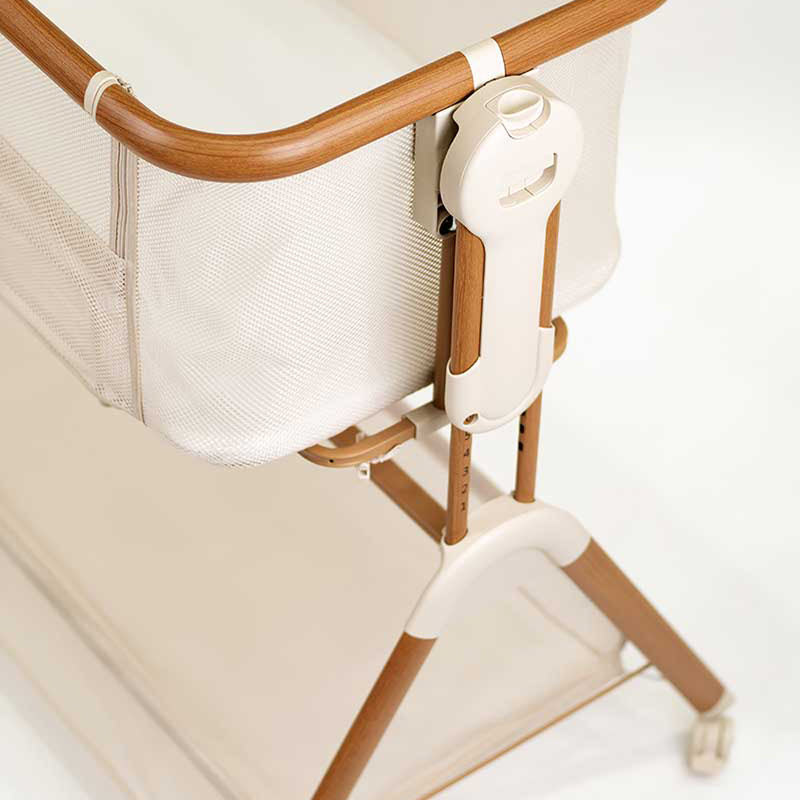 Cocoon Breeze Co Sleeper Bassinet