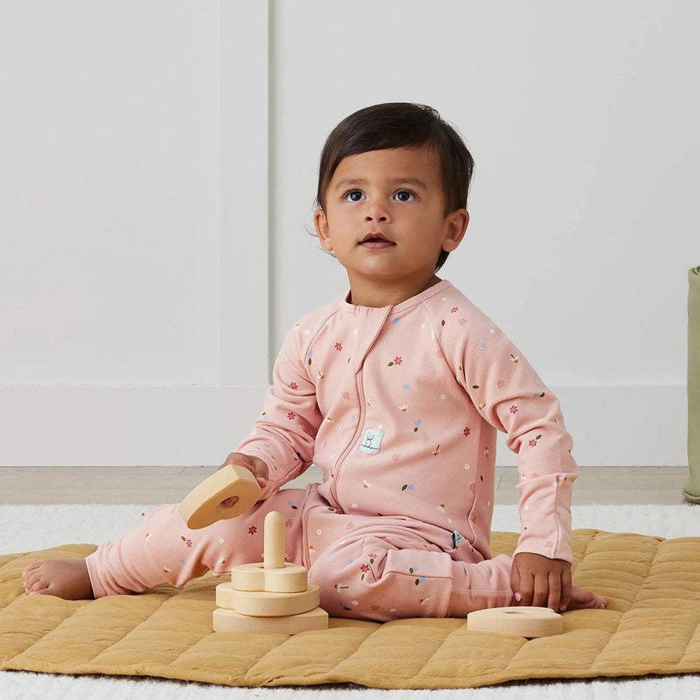 ErgoPouch 0.2 Tog Long Sleeve Layers Daisies