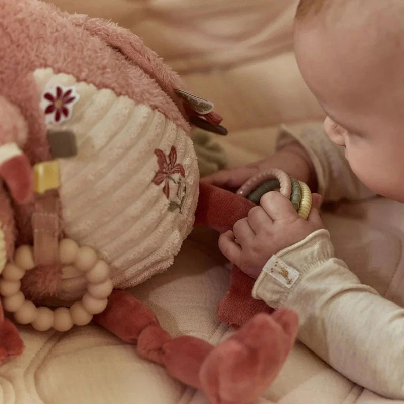 Little Dutch Safari Friends Activity Cuddle