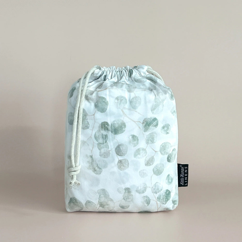 Little Humans Linens Waterproof Change Pad / Euro Bassinet Sheet 85x51