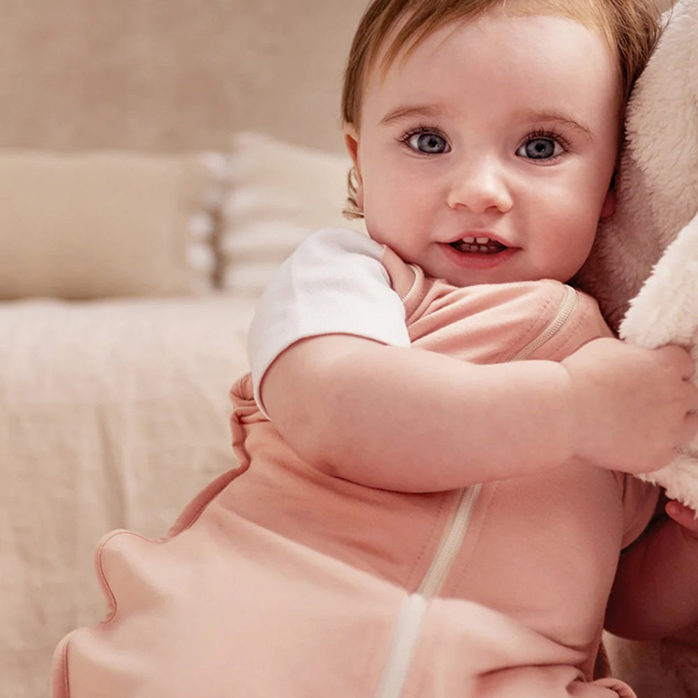 Love To Dream Swaddle Up Transition Bag 0.2T Stretch Cotton Blush