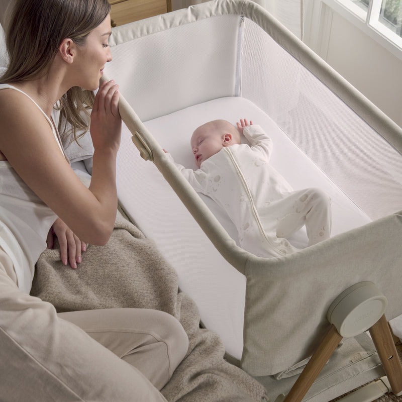 Mamas & Papas Lua V2 Bedside Cot Fawn