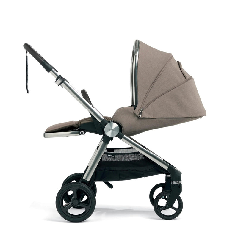 Mamas & Papas Vardo Pram + Vardo Carrycot Bundle