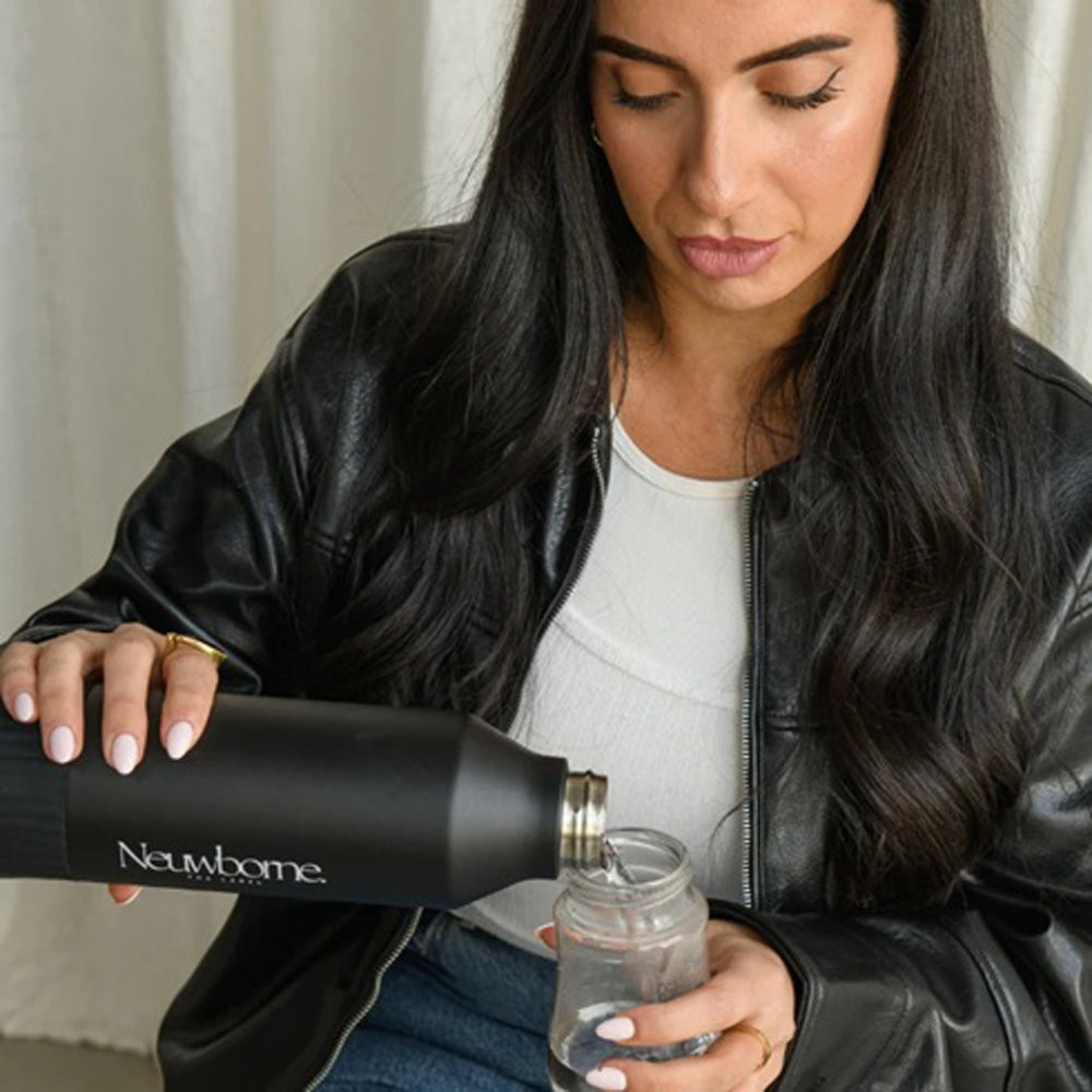 Neuwborne Formula Feeding Baby Thermos Black