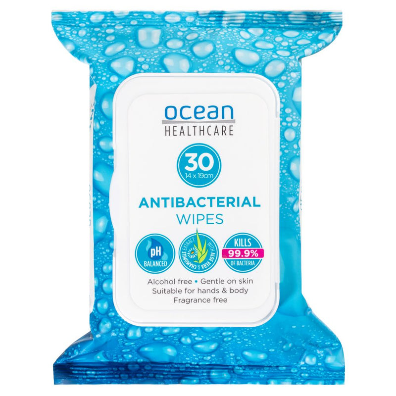 A blue packet of Heinz Ocean Antibacterial Wipes 30pk—alcohol free, pH balanced, gentle, fragrance free, kills 99.9% of bacteria—ideal for hands and body use.